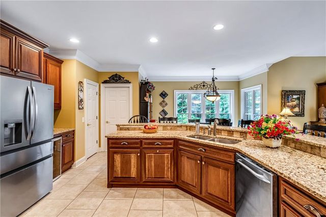 411 Overlook Way, Cohutta, GA 30710