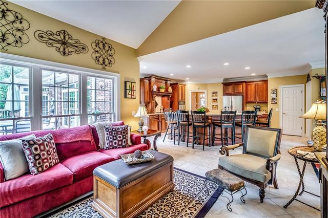 411 Overlook Way, Cohutta, GA 30710