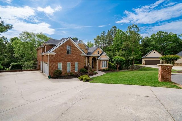 411 Overlook Way, Cohutta, GA 30710
