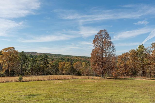 989 N Bayou Road, Concord, AR 72523