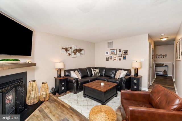 5 KETTERING CT, Robbinsville, NJ 08691