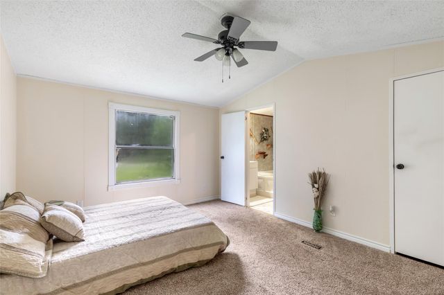 42 County Road 4291, Dayton, TX 77535