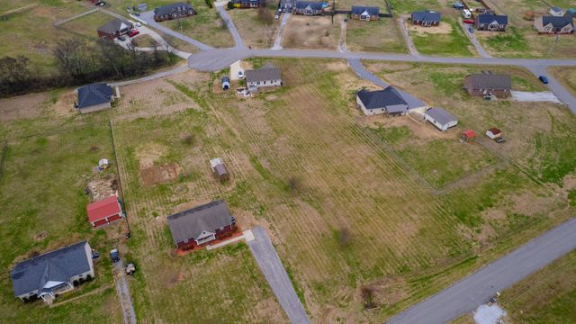 1027 Meridian Dr, Castalian Springs, TN 37031