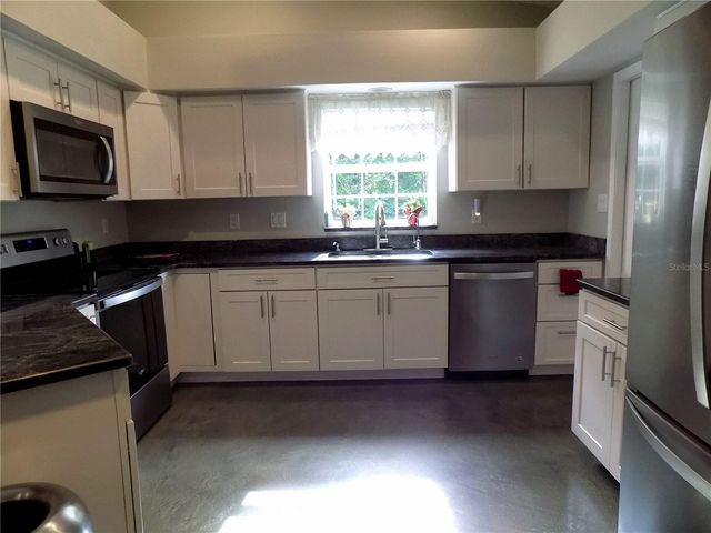 3374 COOPER ROAD, Plant City, FL 33565