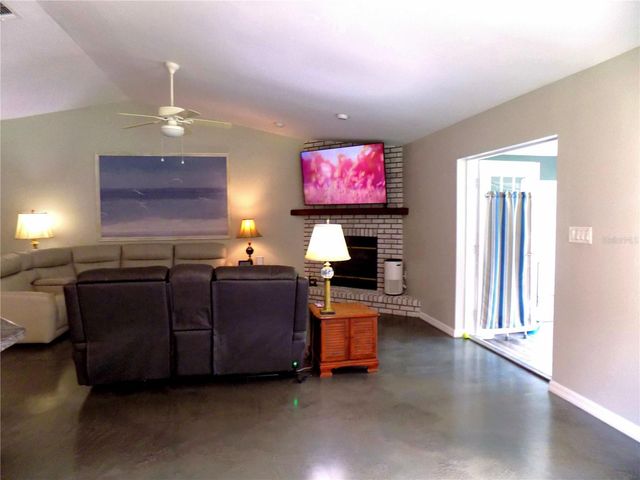 3374 COOPER ROAD, Plant City, FL 33565
