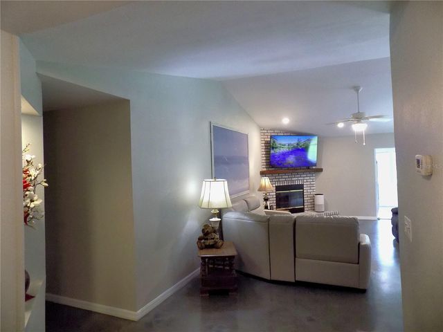 3374 COOPER ROAD, Plant City, FL 33565