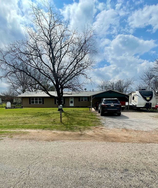 101 M Anthony Loop, Possum Kingdom Lake, TX 76449