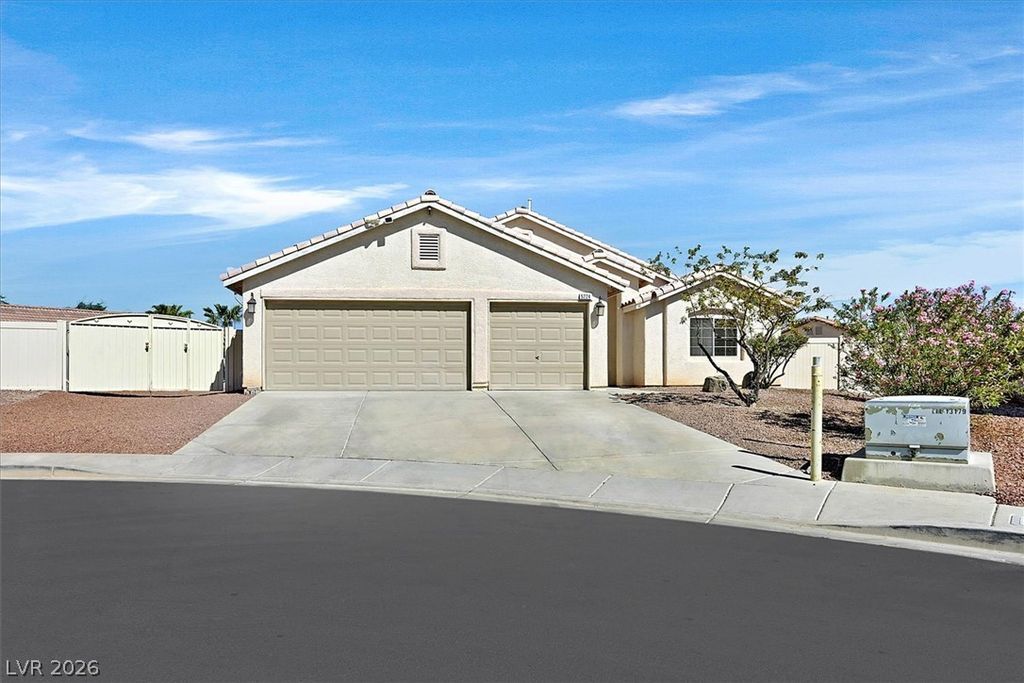 5224 Misty Foxglove Court, North Las Vegas, NV 89081 — photo 2