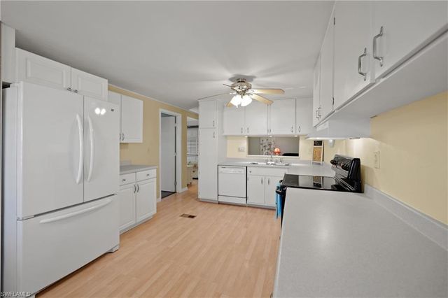 408 Timber LN N, North Fort Myers, FL 33917