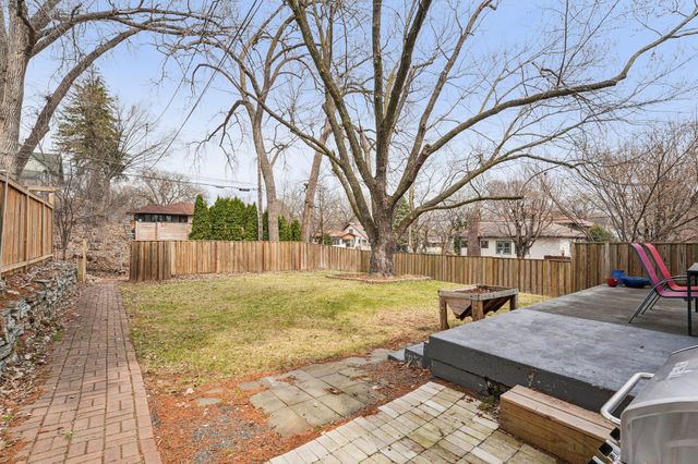 1343 Sargent Avenue, Saint Paul, MN 55105