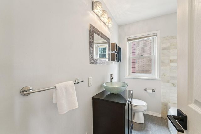 1343 Sargent Avenue, Saint Paul, MN 55105