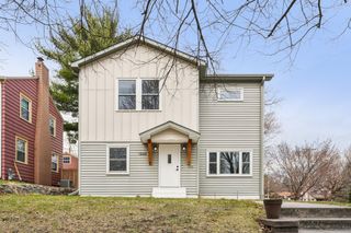 1343 Sargent Avenue, Saint Paul, MN 55105