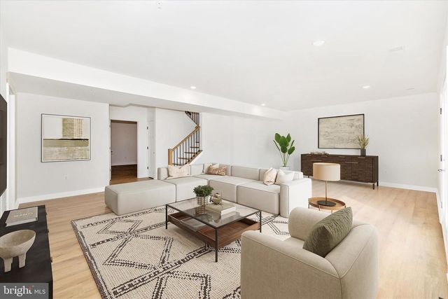 8308 PATIENCE LN, Millersville, MD 21108