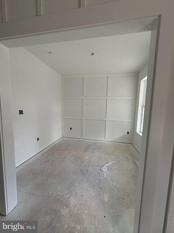 8308 PATIENCE LN, Millersville, MD 21108