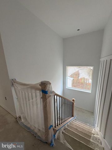 8308 PATIENCE LN, Millersville, MD 21108