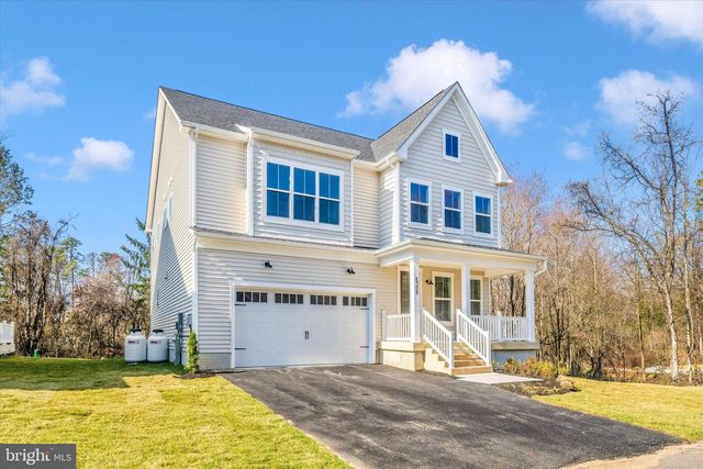 8308 PATIENCE LN, Millersville, MD 21108