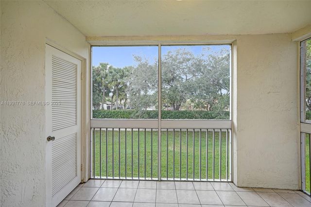 9901 Westview Dr 325, Coral Springs, FL 33076