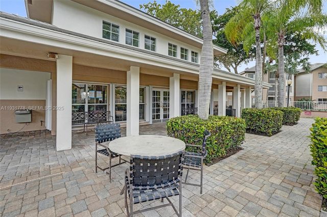 9901 Westview Dr 325, Coral Springs, FL 33076