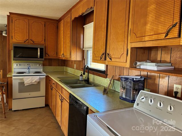 6102 Len Drive, Shelby, NC 28152