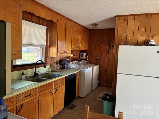 6102 Len Drive, Shelby, NC 28152