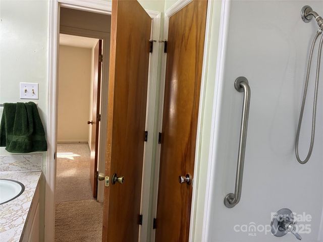 6102 Len Drive, Shelby, NC 28152