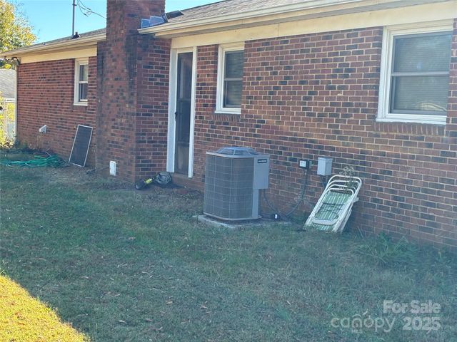 6102 Len Drive, Shelby, NC 28152