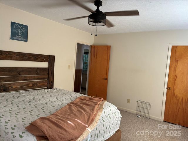 6102 Len Drive, Shelby, NC 28152