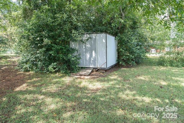 6102 Len Drive, Shelby, NC 28152