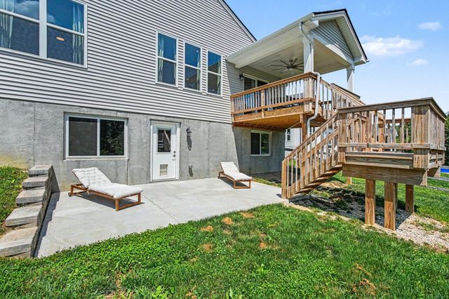208 Chardonnay Valley, Walton, KY 41094