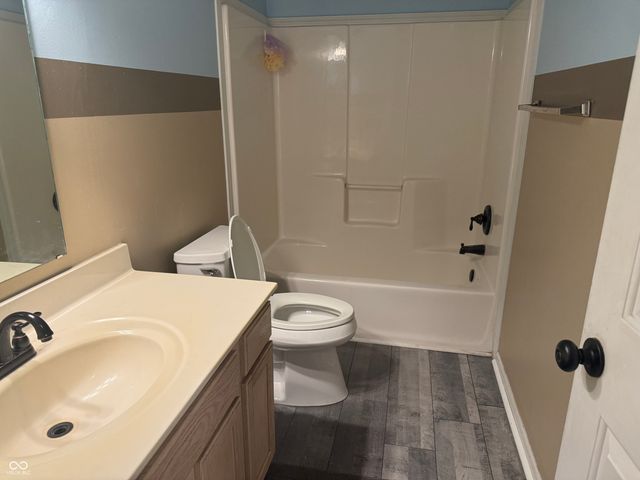 6619 Waterloo Lane, Indianapolis, IN 46268