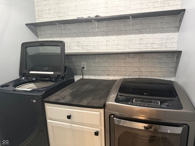 6619 Waterloo Lane, Indianapolis, IN 46268