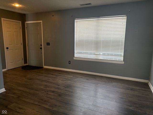 6619 Waterloo Lane, Indianapolis, IN 46268