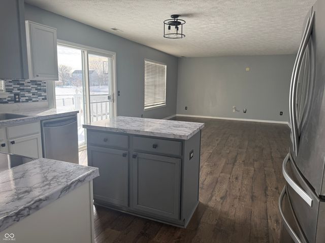 6619 Waterloo Lane, Indianapolis, IN 46268