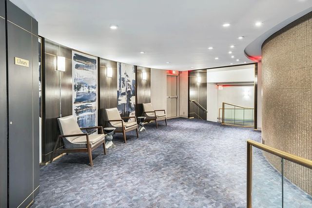 233 E 69th St Apt 15O, New York City, NY 10021