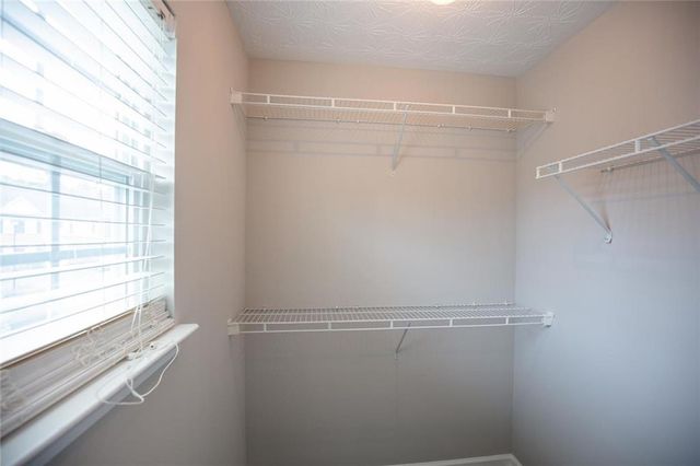 649 Kenridge Drive, Suwanee, GA 30024