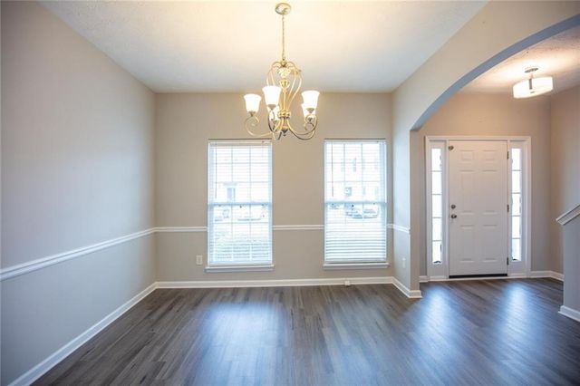 649 Kenridge Drive, Suwanee, GA 30024