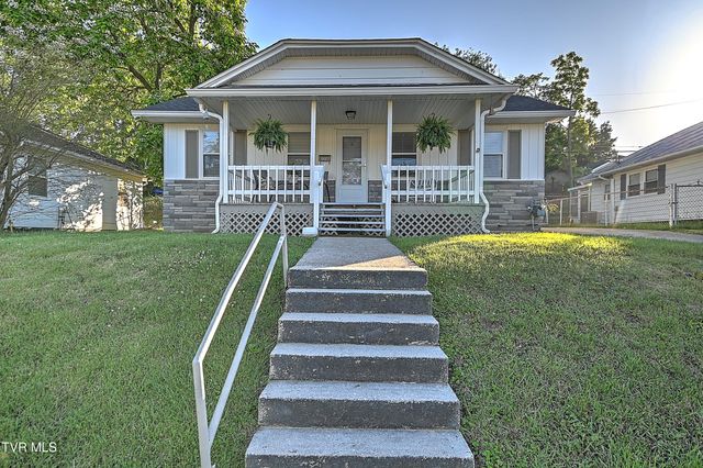 1218 East Sevier Avenue, Kingsport, TN 37664