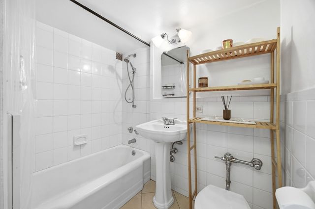 310 E 49th St Apt 12B, New York City, NY 10017