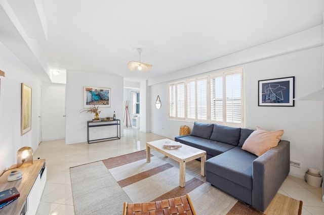310 E 49th St Apt 12B, New York City, NY 10017