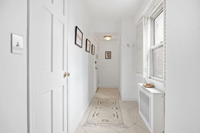 310 E 49th St Apt 12B, New York City, NY 10017