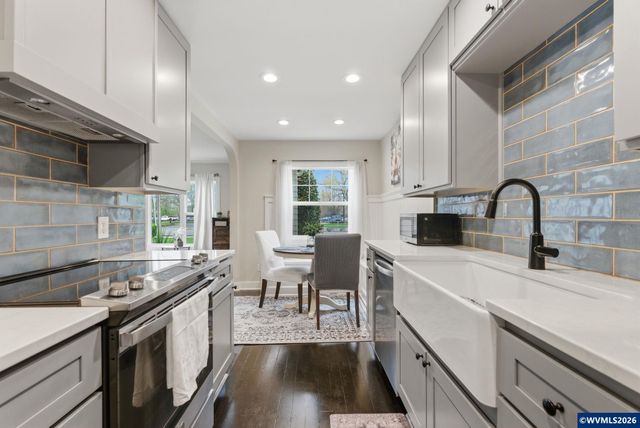 4170 45th Av NE, Salem, OR 97305