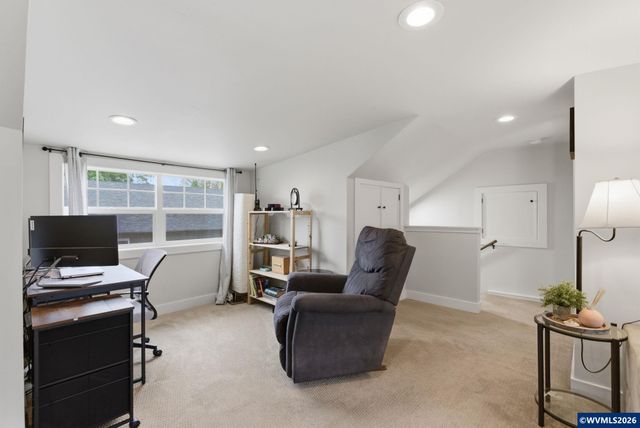 4170 45th Av NE, Salem, OR 97305