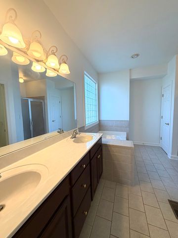466 Summit Ridge RD, Daleville, VA 24083