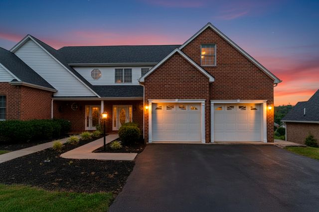 466 Summit Ridge RD, Daleville, VA 24083