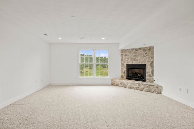 466 Summit Ridge RD, Daleville, VA 24083