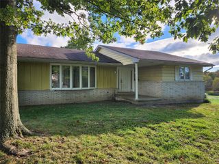 7595 STERRETTANIA Road, Fairview, PA 16415