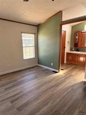 540 E Street, Golden, CO 80401