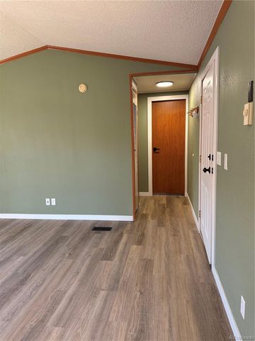 540 E Street, Golden, CO 80401