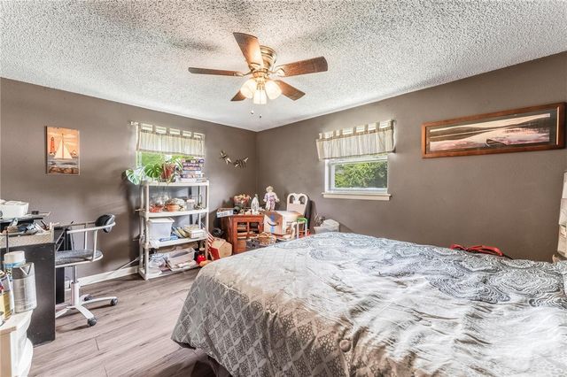 16642 Cypress Lane, Rogers, AR 72756