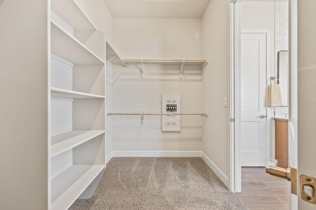 7210 W Ashcroft Avenue, Fresno, CA 93723